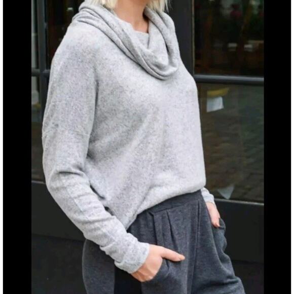 Z SUPPLY Heather Grey 'Melysa' Marled Cowl Neck Sweater Top size MEDIUM - Picture 1 of 5
